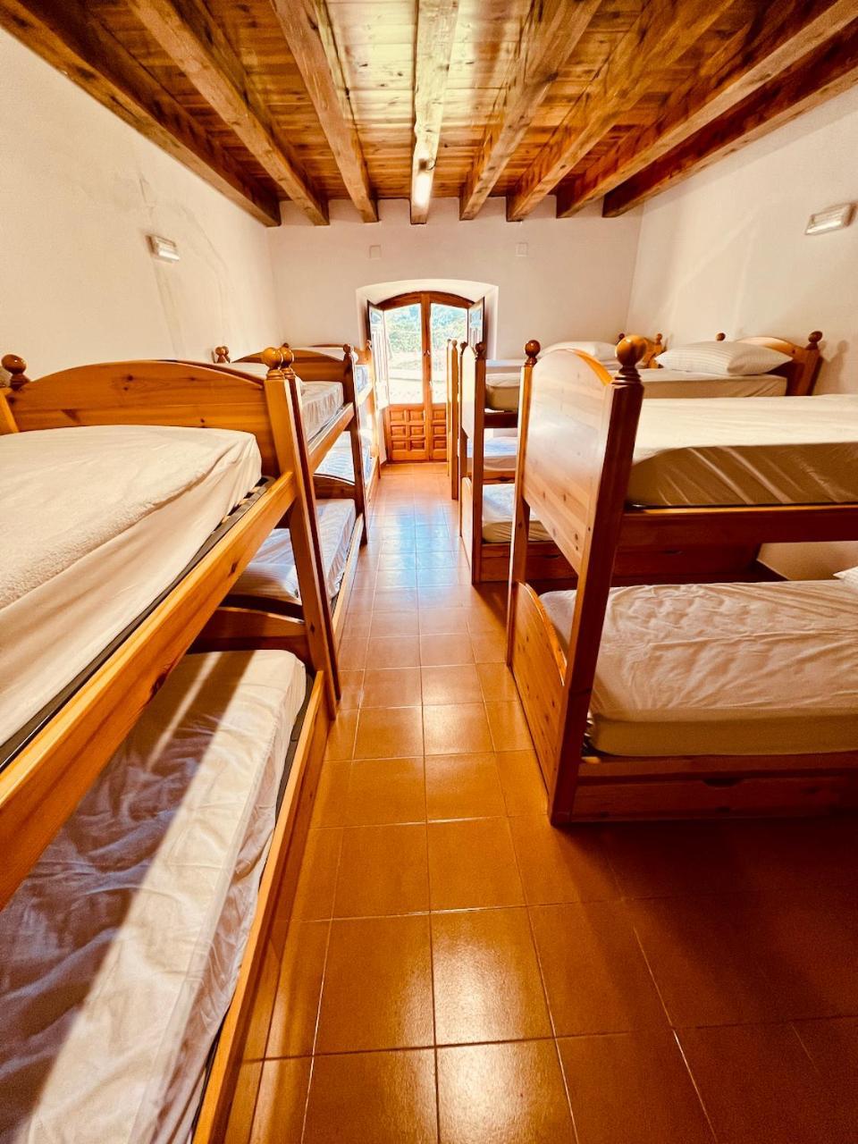 Albergue Pinares - La Casona De Revenga Regumiel de la Sierra Kültér fotó