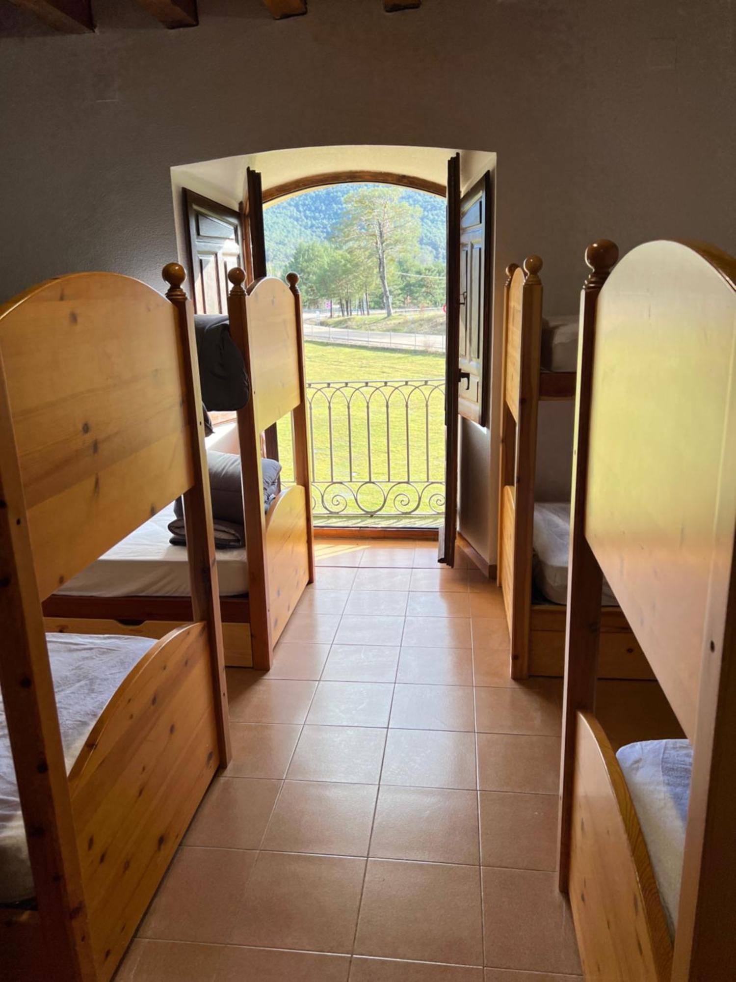 Albergue Pinares - La Casona De Revenga Regumiel de la Sierra Kültér fotó