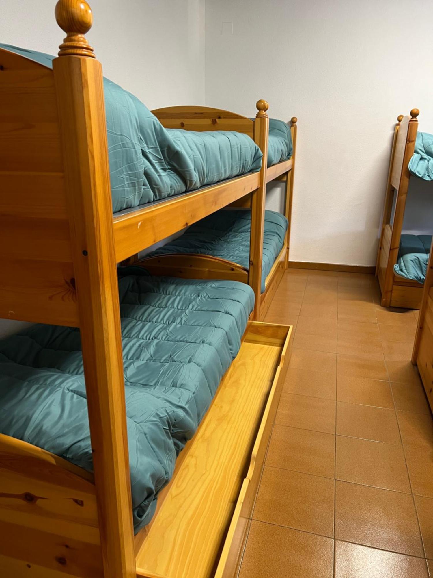 Albergue Pinares - La Casona De Revenga Regumiel de la Sierra Kültér fotó